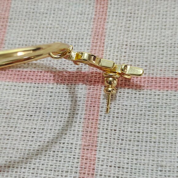 Saint Laurent Round Earring - Picture 3 of 6